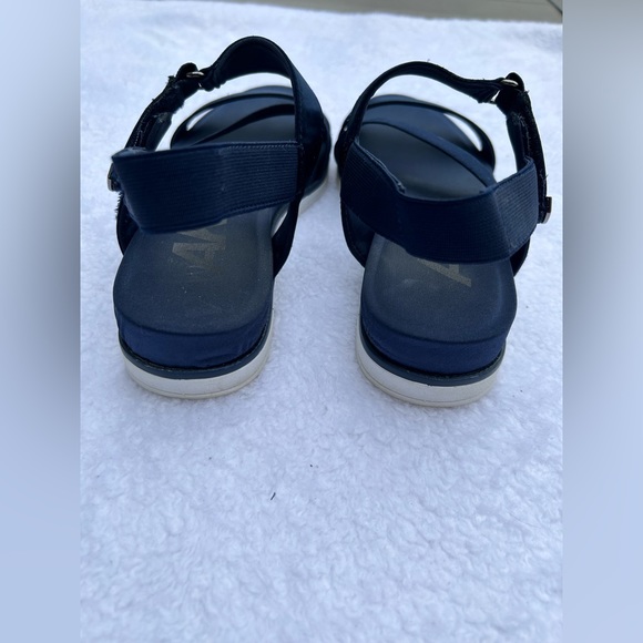 Anne Klein Sport Womens Navy Blue Size 6.5 Sandals - Picture 4 of 9